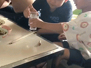 小朋友这气质 拿捏的死死地